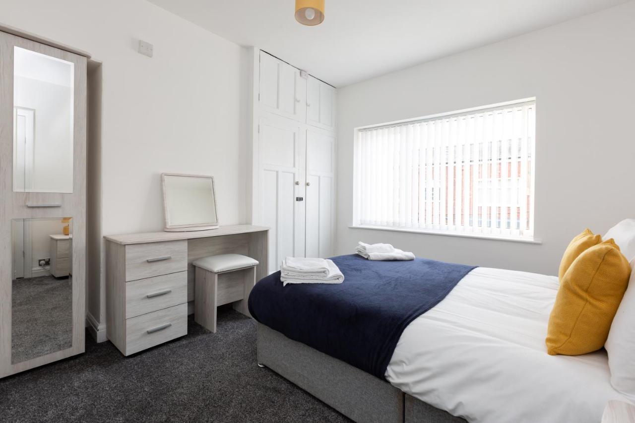 Connaught House - Wi-Fi, Parking, Contractors Villa Preston  Eksteriør bilde