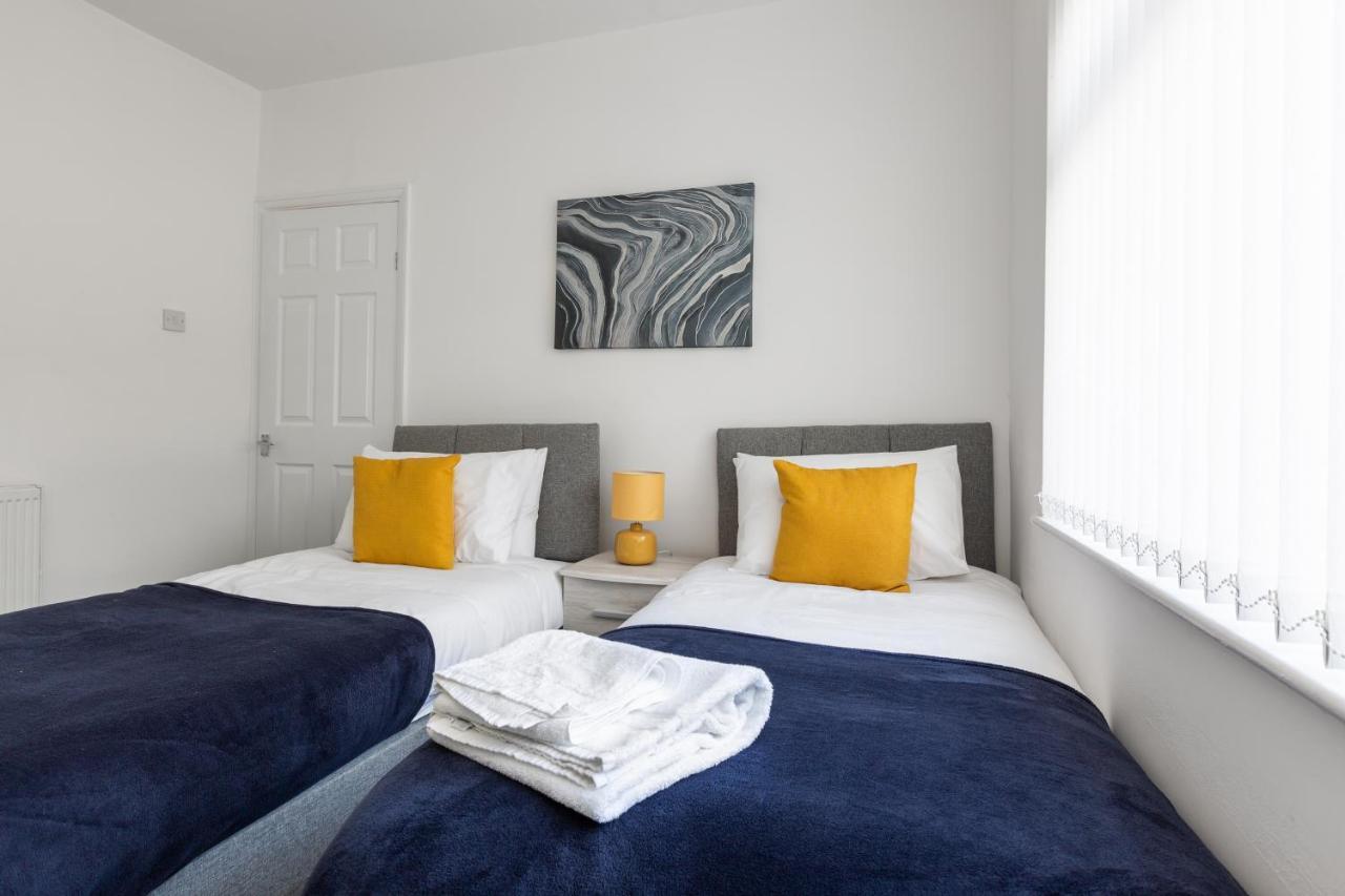 Connaught House - Wi-Fi, Parking, Contractors Villa Preston  Eksteriør bilde