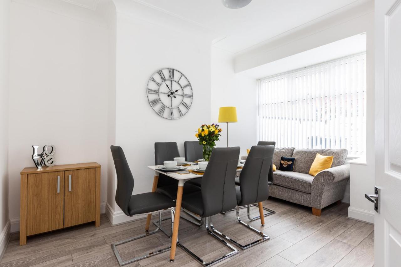 Connaught House - Wi-Fi, Parking, Contractors Villa Preston  Eksteriør bilde